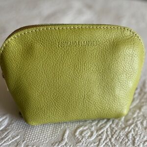 BNNU Portland Leather Goods Belladonna Makeup cosmetic zip bag in Sugar Snap